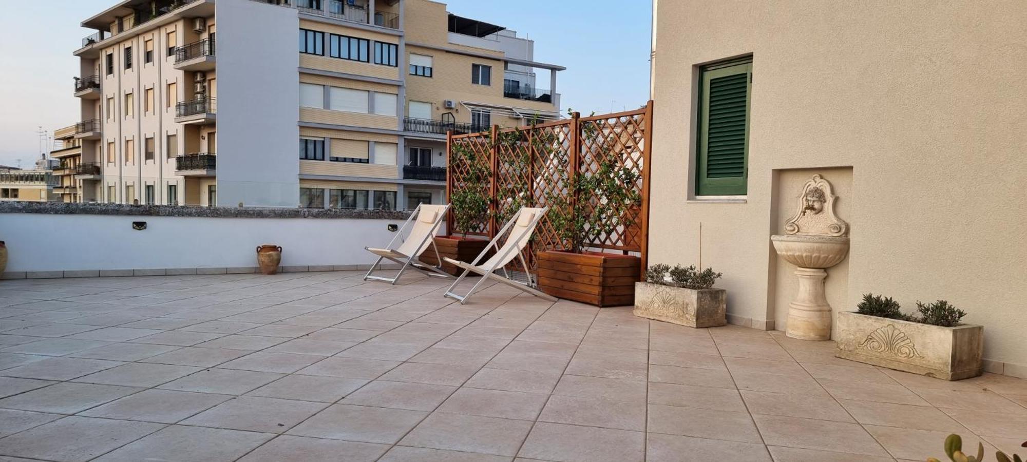 The Golden Hour, Luxury Apartment With A Panoramic View Lecce Exterior foto