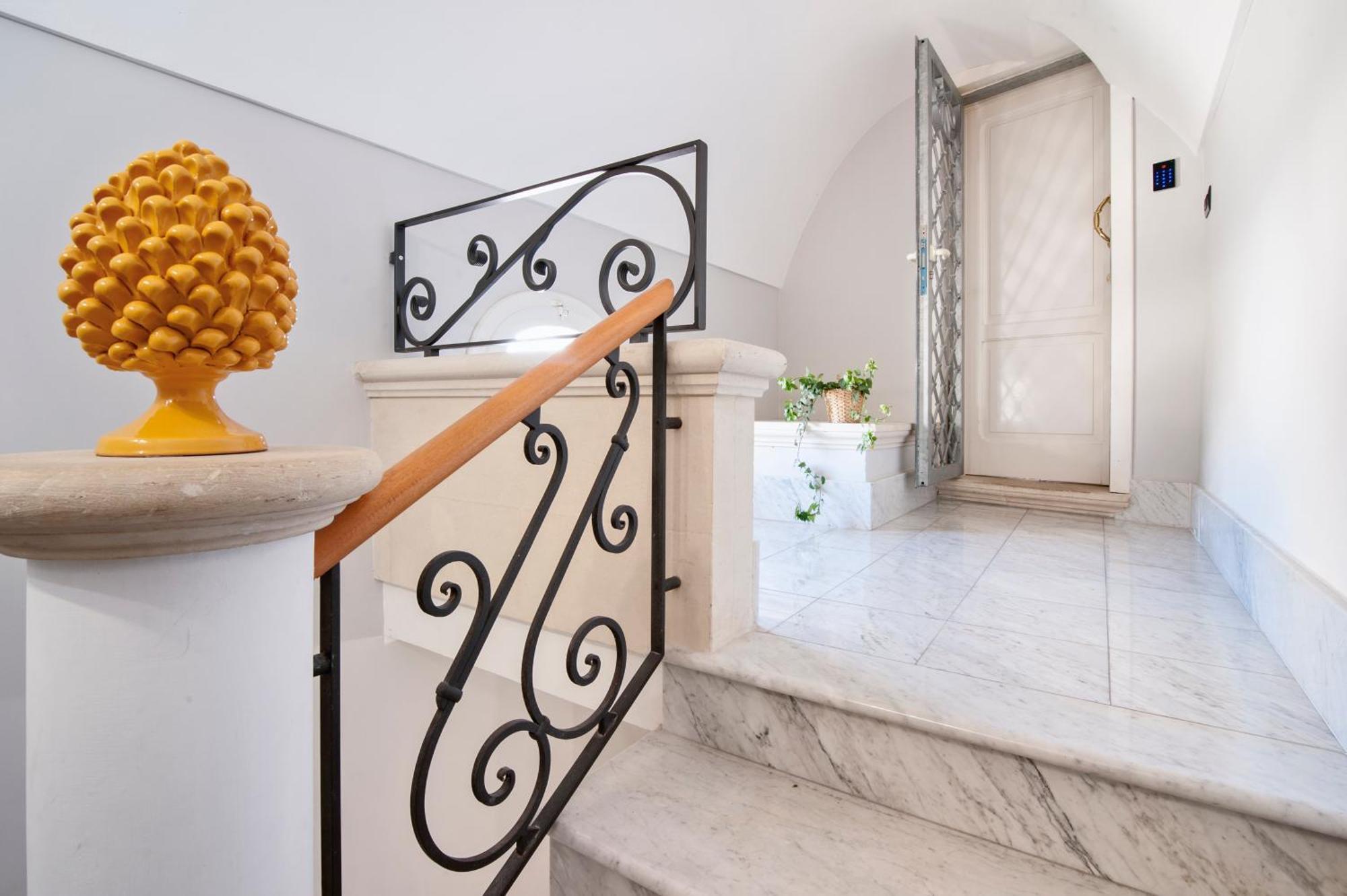 The Golden Hour, Luxury Apartment With A Panoramic View Lecce Exterior foto
